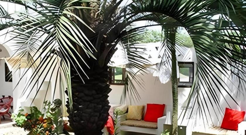Arabian Art Hotel & Gallery อนจูกุ ภายนอก รูปภาพ