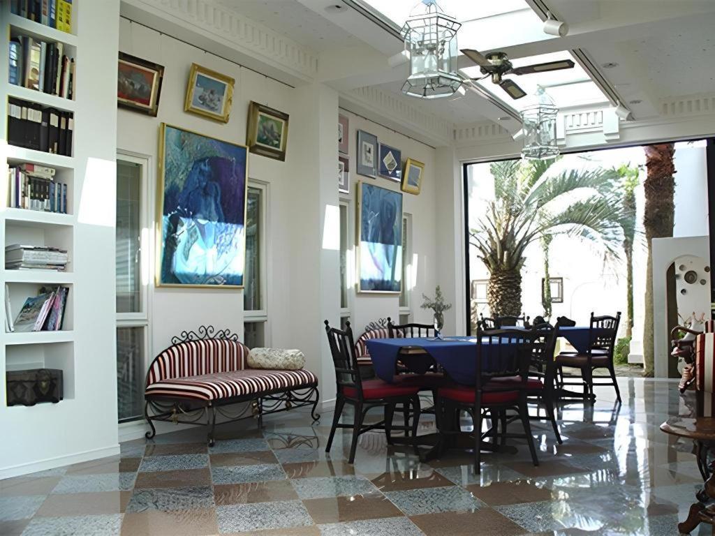 Arabian Art Hotel & Gallery อนจูกุ ภายนอก รูปภาพ